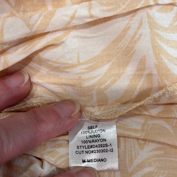 Yellow Maxi Sundress with Ruching and Spaghetti Straps for Wedding Guest - Picture 5 of 6